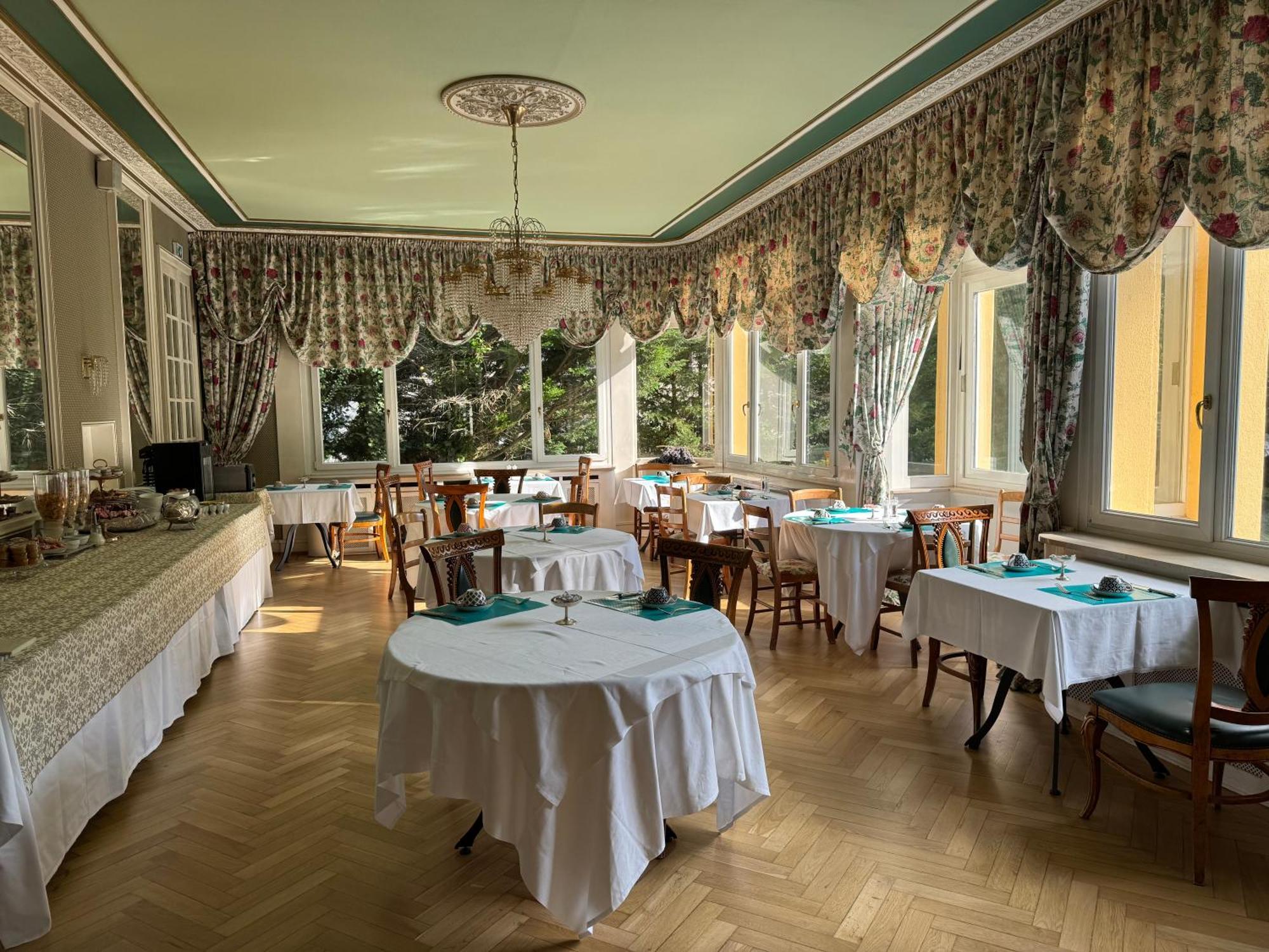 Restaurant Du Parc 3*